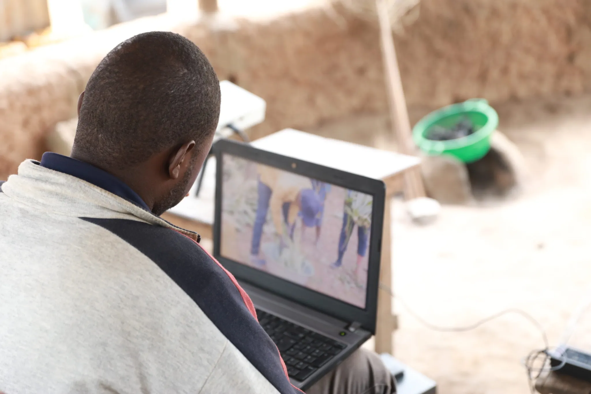 <p>Alphab&eacute;tisation Num&eacute;rique : Accompagner les Acteurs Ruraux dans le Digital</p>